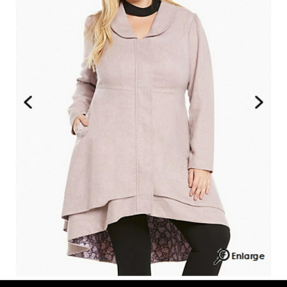 EUC Torrid Sz3 Hello Kitty Coat